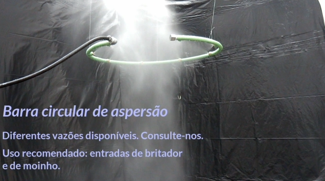 Demonstração da barra circular de aspersão em ação